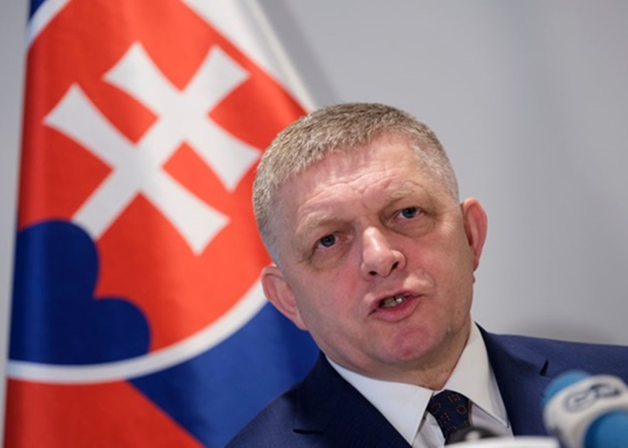 Фіцо пообіцяв Путіну ветувати європейську заборону на енергоресурси з РФ