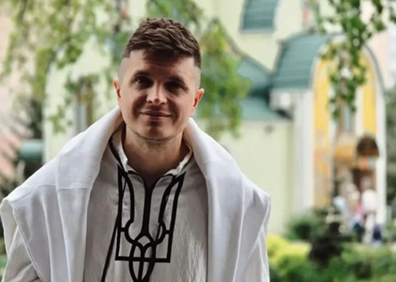 Анатолій Анатоліч під під час війни виїхав закордон