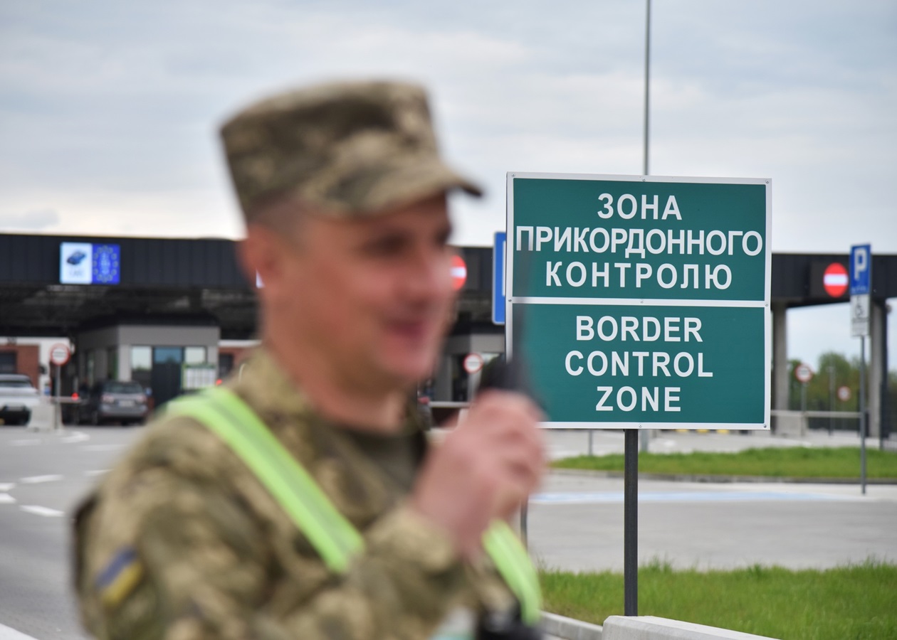 Кордон України з Польщею: на одному з КПП діють тимчасові обмеження