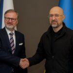 Шмигаль зустрівся з прем'єром Чехії в Ужгороді