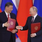Китай утричі скоротив інвестиції в Росію