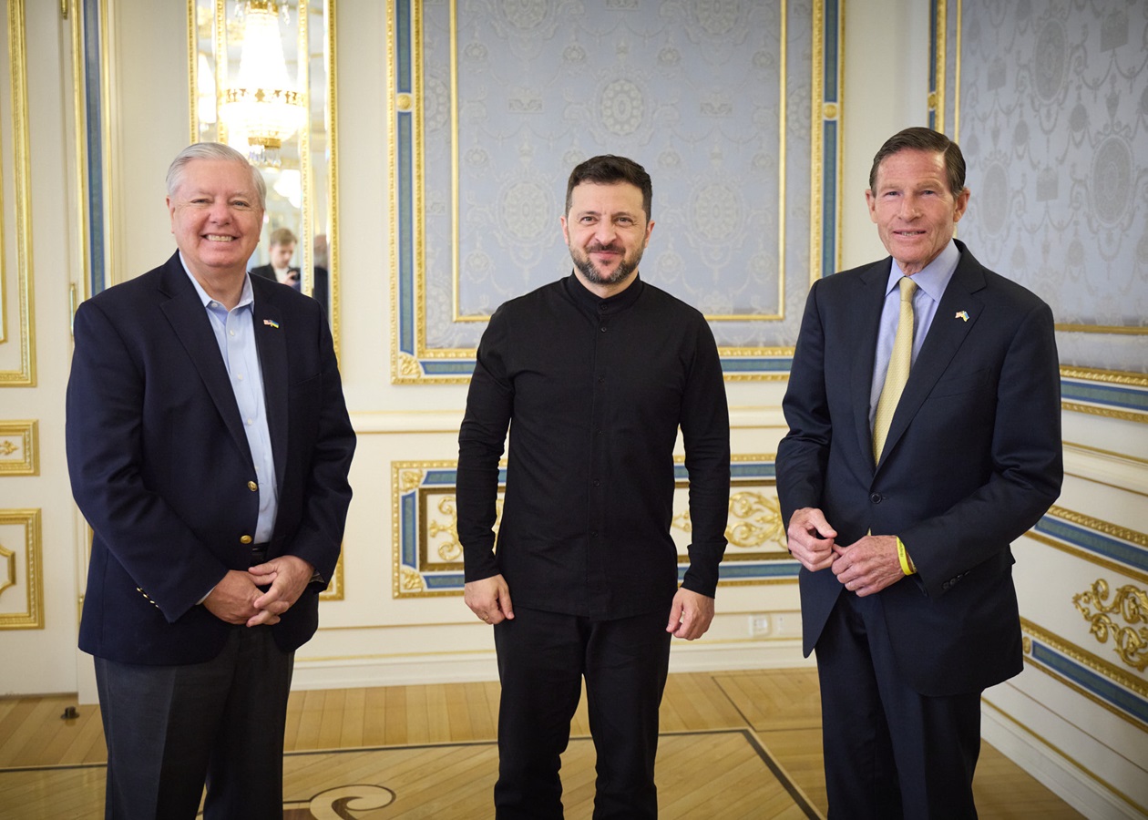 Зеленський зустрівся з двома сенаторами США