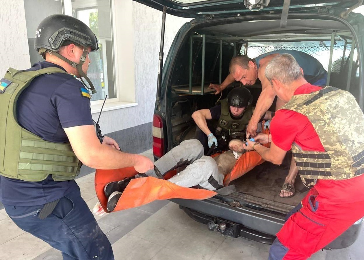 Росіяни атакували Дніпропетровщину: двоє поранених
