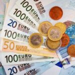 Наступного року Болгарія перейде на євро. Коли черга України