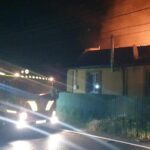 На Київщині через атаку дронів спалахнули пожежі, є руйнування