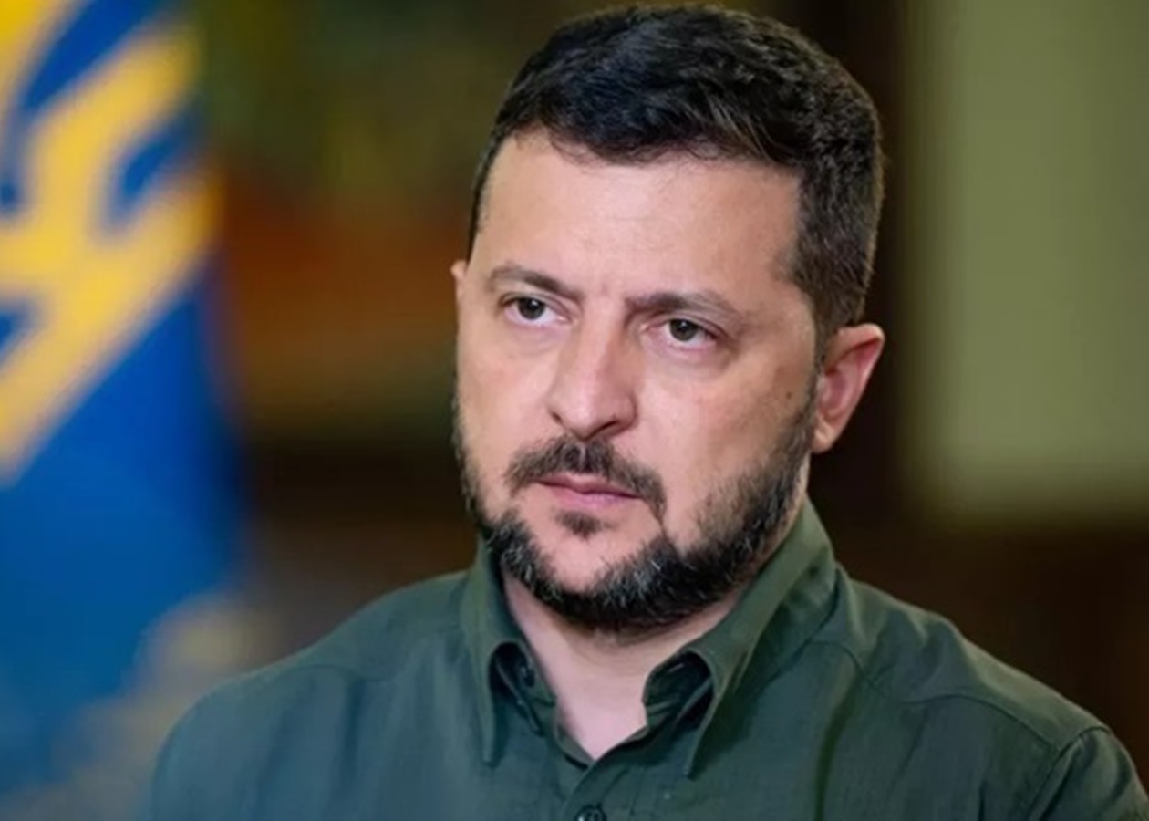 Розслідується удар по Гуляйполю - Зеленський