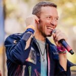 Фронтмен Coldplay випадково розкрив зраду директора компанії
