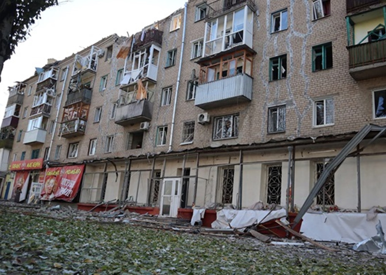 Росіяни вдарили КАБом по Краматорську: загинула дитина