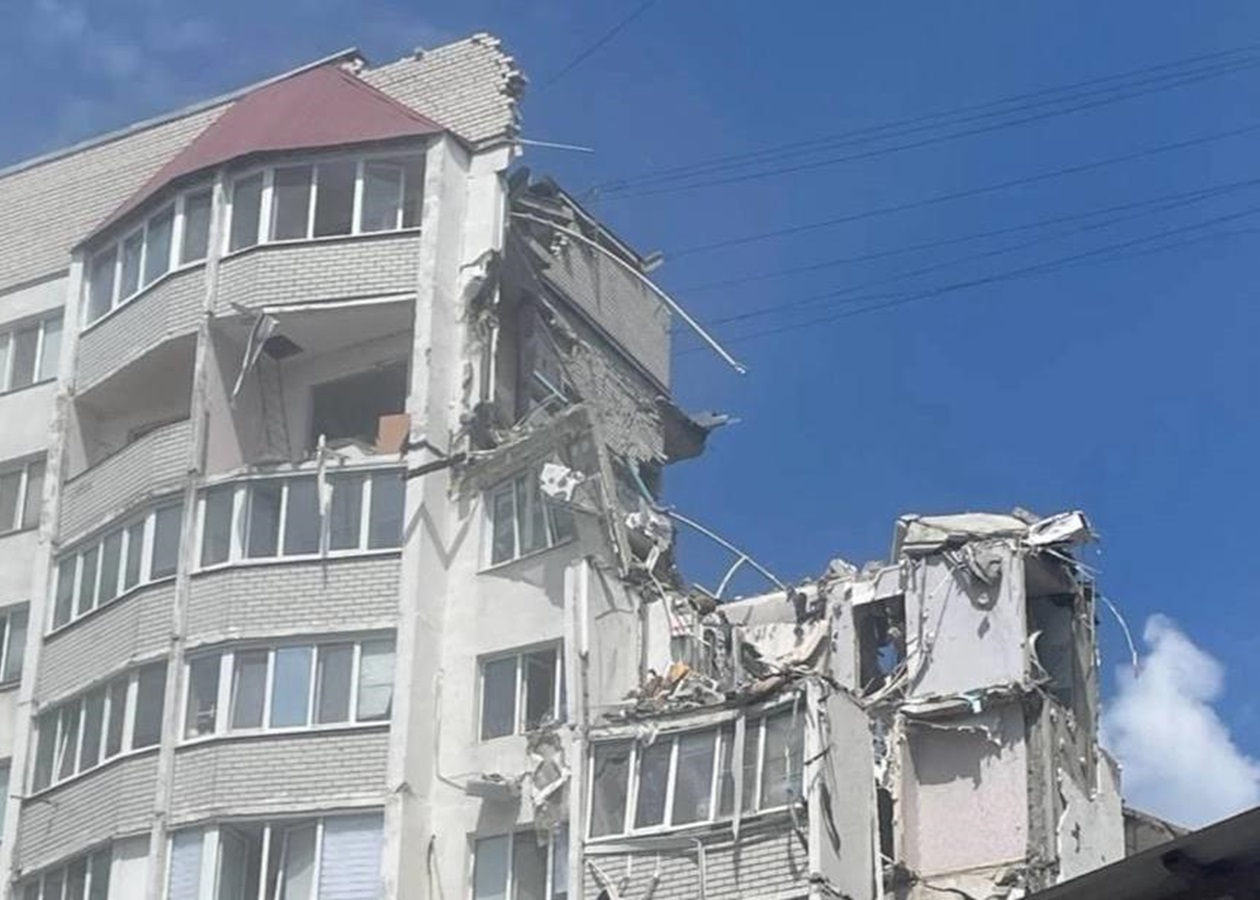 В Саратові вибух обвалив частину будинку: є жертви