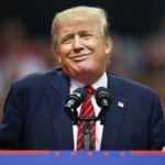 Трампу не вдається відволікти увагу американців від справи Епштейна – ЗМІ
