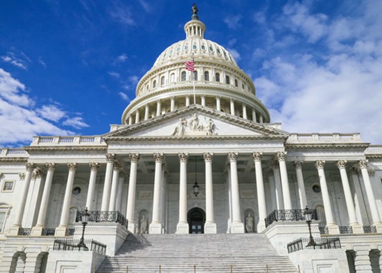 Сенат США йде на канікули, не ухваливши санкції проти РФ