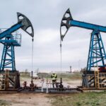 Російська нафта продається з рекордними знижками через мита Трампа
