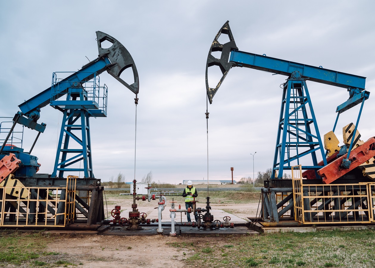 Російська нафта продається з рекордними знижками через мита Трампа