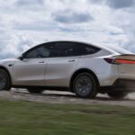 Tesla представила шестимісну версію Model Y у Китаї