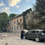 Росіяни вдарили по Львову, є жертва
